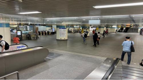 捷運板南線板橋線沿線車站府中站(林家花園)(BL06)大廳層