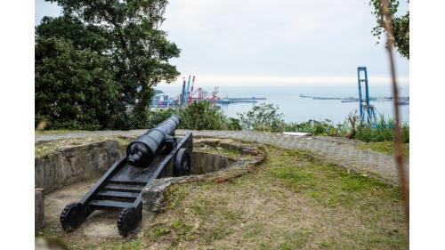 基隆港:基隆二沙灣砲台  1885年台灣巡撫劉銘傳所修築