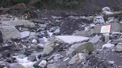 大甲溪流域德基水庫周遭921災損情形