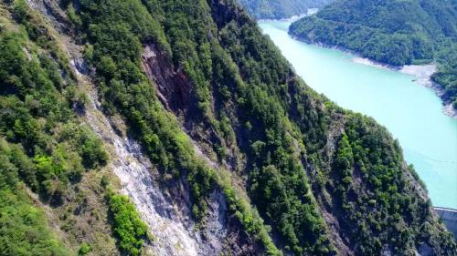 大甲溪流域德基水庫上方邊坡(已修復)