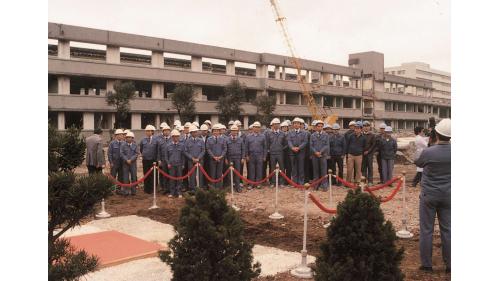  北榮總醫院更新第二期工程於1984年1月29日舉行動工典禮，盛況空前！