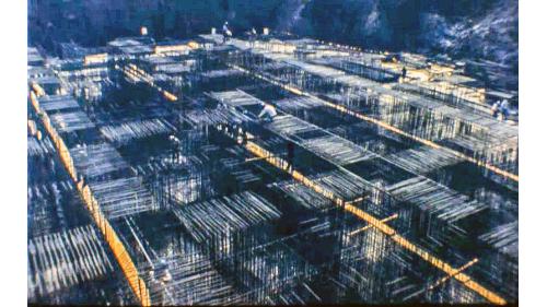  台北榮總為當時世界上單一建築中，最大鋼骨結構用量的醫院建築，其總面積為15,225平方公尺、高度為4.5公尺，使用7300噸鋼筋組立及38,400立方公尺的混凝土建造。
