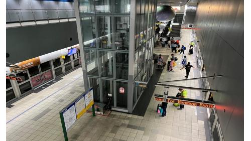捷運內湖線沿線車站松山機場站(BR13)地下四樓月台層