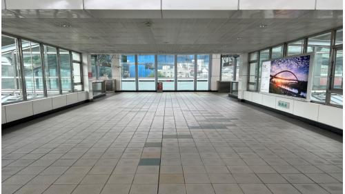 捷運內湖線沿線車站劍南路站(BR15)天橋連絡層