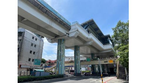 捷運內湖線沿線車站東湖站(BR22)站體