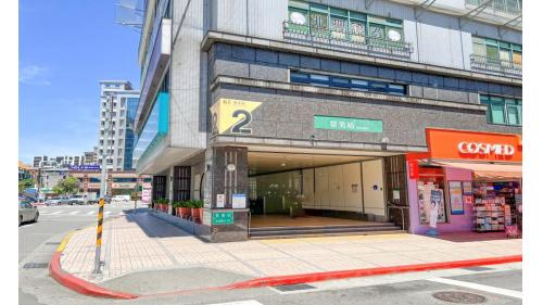 捷運松山新店線之新店線景美站(G05)出入口