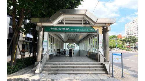 捷運松山新店線之新店線台電大樓站(G08)出入口