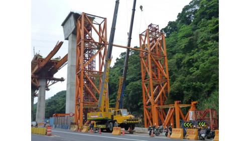 桃園機場捷運線主要結構高架橋施工