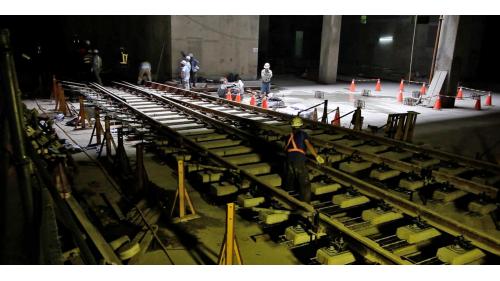 桃園機場捷運線主要結構施工-軌道系統非道碴軌道