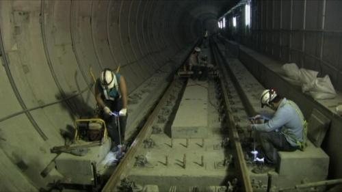 桃園機場捷運線主要結構施工-軌道系統內容