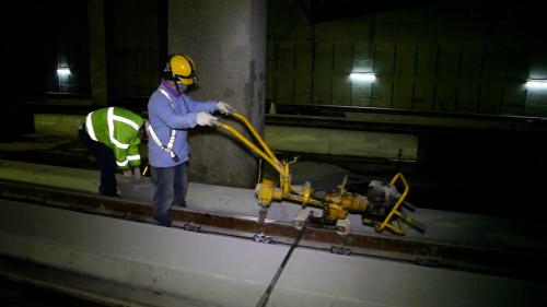 桃園機場捷運線主要結構施工-軌道系統內容