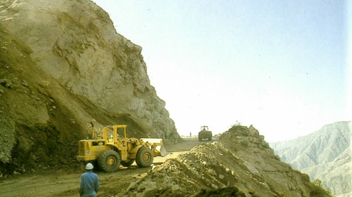 榮工處海外業務-沙烏地阿拉伯-阿布哈區-迪拉降坡道路工程