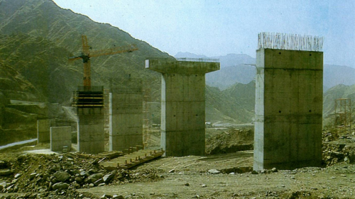 榮工處海外業務-沙烏地阿拉伯-阿布哈區-迪拉降坡道路工程