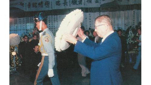 榮工永遠的大家長嚴孝章先生-巨星隕落-告別式