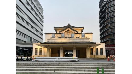 高雄市區鐵路地下化-高雄車站的演進-第三代高雄車站帝冠式建築(1941-2003)
