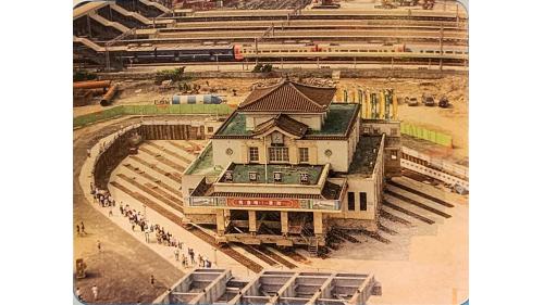 高雄市區鐵路地下化-帝冠式車站第一次遷移工程(2002.8.16-8.29)
