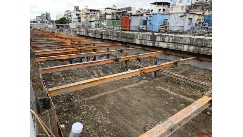 高雄市區鐡路地下化工程-明挖覆蓋工法