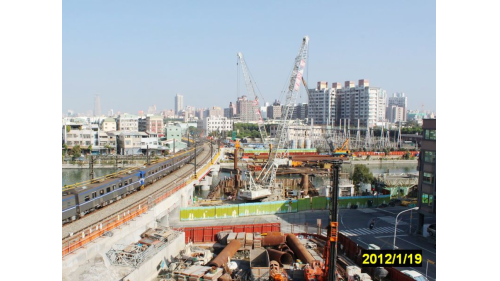 高雄市區鐵路地下化-愛河段臺鐵鐵路地下化工程-過河段鐵路隧道施工