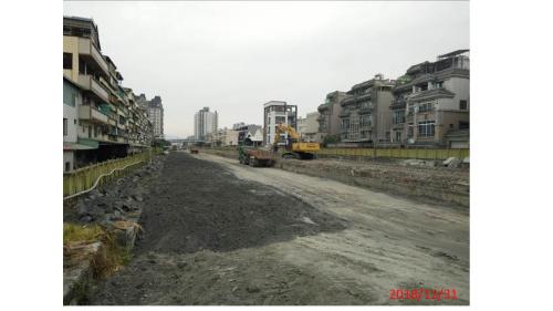 高雄市區鐵路地下化計畫-延伸鳳山計畫工程