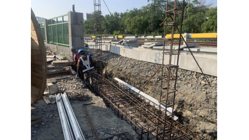 高雄捷運-興建中路網岡山路竹延伸線-第一階段施工照片