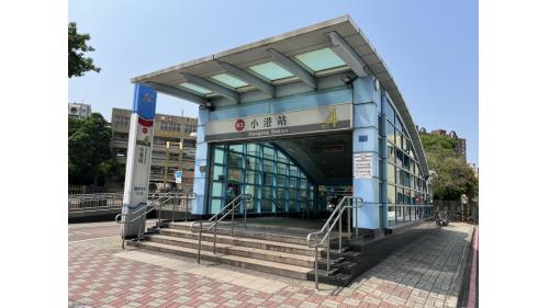 高雄捷運紅線沿線車站介紹-小港站(R3)-出入口