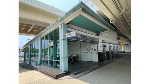 高雄捷運紅線沿線車站介紹-高雄國際機場站(R4)-出入口