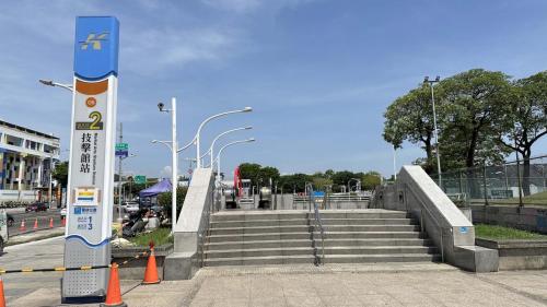高雄捷運橘線沿線車站介紹-苓雅運動園區站(O9)出入口