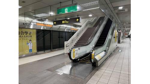 高雄捷運橘線沿線車站介紹-鳳山站(O12)月台層