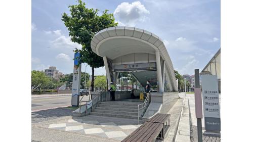 高雄捷運橘線沿線車站介紹-大東站(O13)出入口