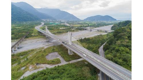 蘇澳港聯外道路-蘇花改公路