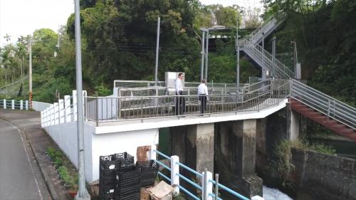 社寮電廠發電完的尾水流至八寶圳灌溉下游的農田，面積約為2200公頃。