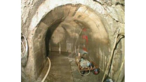 大甲溪青山電廠受2005年馬莎颱風侵襲，廠房上游排水廊道滲水,以減滲灌漿處理