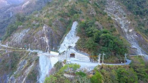 大甲溪流域青山電廠新建通道出口