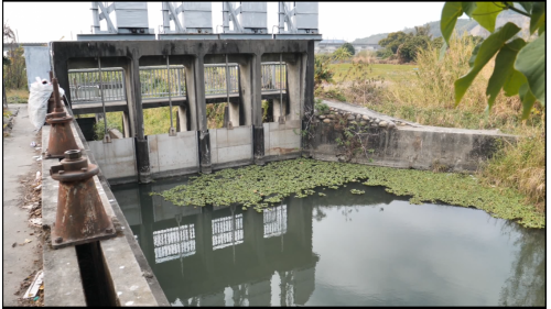 葫蘆墩圳改道經南幹渠自石岡壩取水，在萬定汴分流，一條分流匯入葫蘆墩圳幹線，另一條分流往下溪洲圳。萬定汴在當地又被稱為「三分水」或「人命水」，因為1768年(乾隆三十三年)四月，東西兩上堡為水爭執，西上堡有3人死亡，所以當地人稱此地為「人命水」。