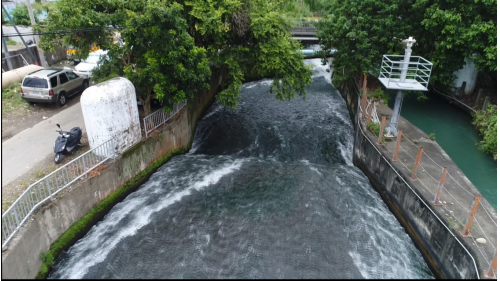 1977 年石岡水壩完工，葫蘆墩圳於食水嵙溪新建取水口，舊鐵橋下的取水口功成身退，葫蘆墩圳改道經南幹渠道合八寶圳，由石岡壩統一引水。